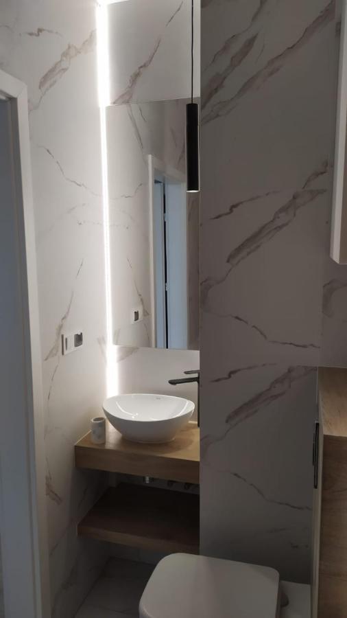 Nowoczesny Apartament Z Widokiem Na Jezioro Charzykowy Buitenkant foto